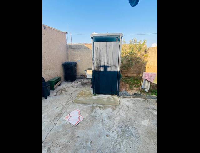 3 BEDROOM HOUSE FOR SALE IN LANGAVILLE